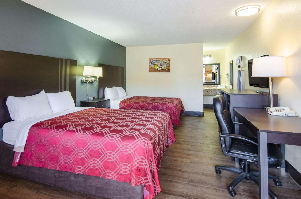 Econo Lodge Near Motor Speedway Bristol Exteriér fotografie